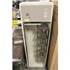 Image 1 : M# 90 CLEAR MEDICAL CABINET ON CASTERS