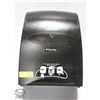 Image 1 : KIMBERLEY CLARK PRO WALL MOUNT PAPER TOWEL