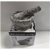 Image 2 : NEW 4" GRANITE MORTAR & PESTLE