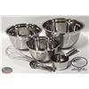 Image 2 : NEW 12 PIECE STAINLESS STEEL MIX & MEASURE SET