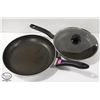 Image 1 : LOT OF 2 ALUMINUM NON-STICK FRYING PANS W/