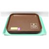 Image 1 : PLASTIC SERVING TRAYS