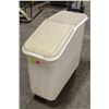 Image 1 : CAMBRO ROLLING DRY INGREDIENT BIN -