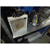 Image 1 : 2 Small Construction Heaters & 20 Ton Air Jack