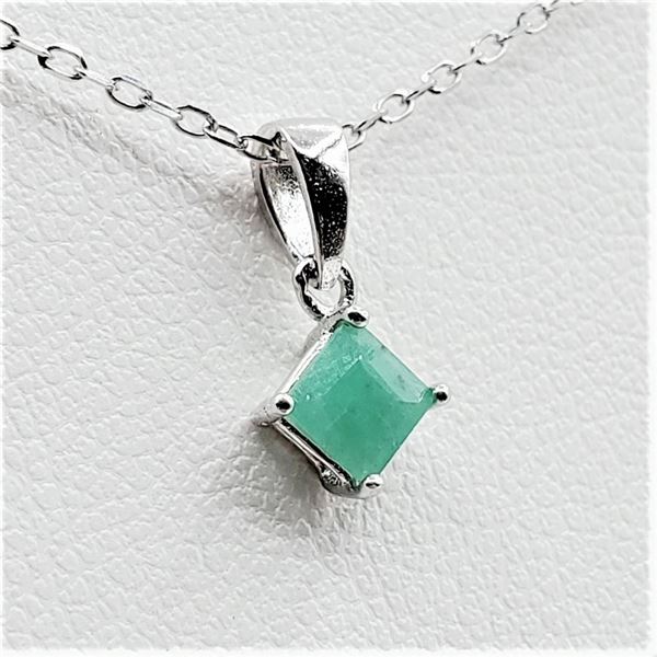 Sterling Silver Natural Emerald Pendant