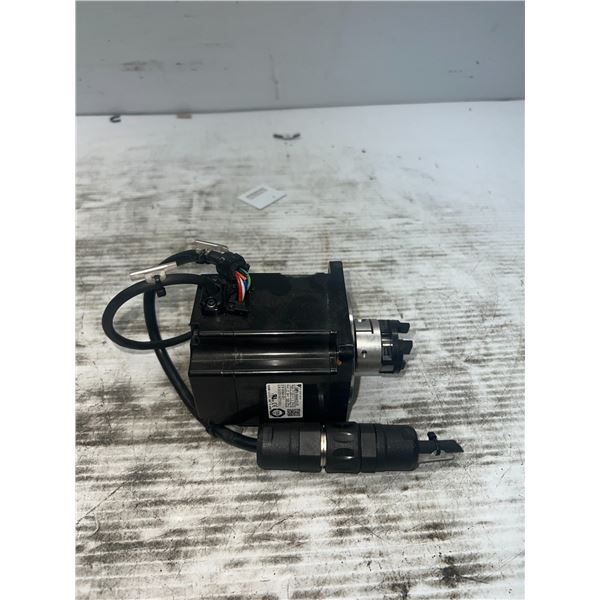 Yaskawa #SGMPH-04AAA61D-0Y AC Servo Motor