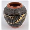 Image 2 : Navajo Indian Pottery Vase Pot