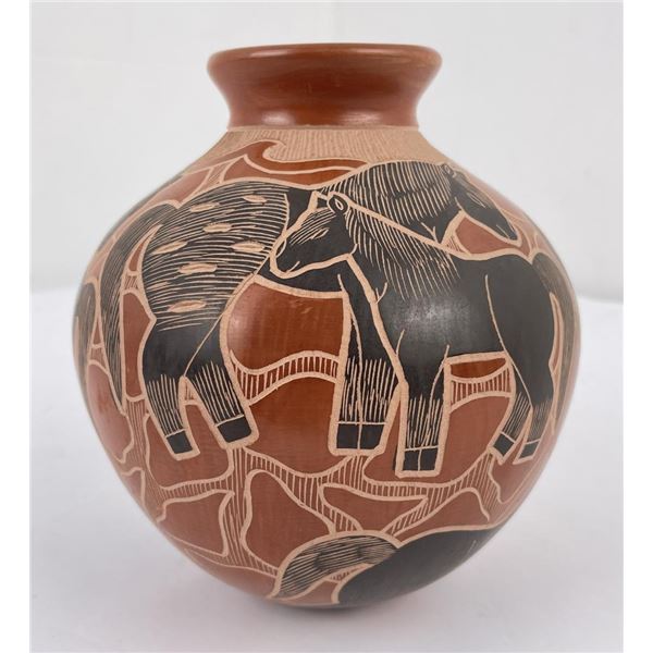 Mata Ortiz Pottery Vase Pot Lupe Soto