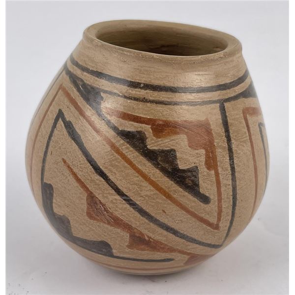 Mata Ortiz Pottery Pot Vase Olivos