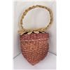 Image 1 : Native American Indian Strawberry Basket