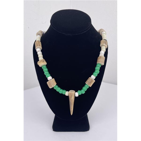 Plains Native American Indian Horn Necklace