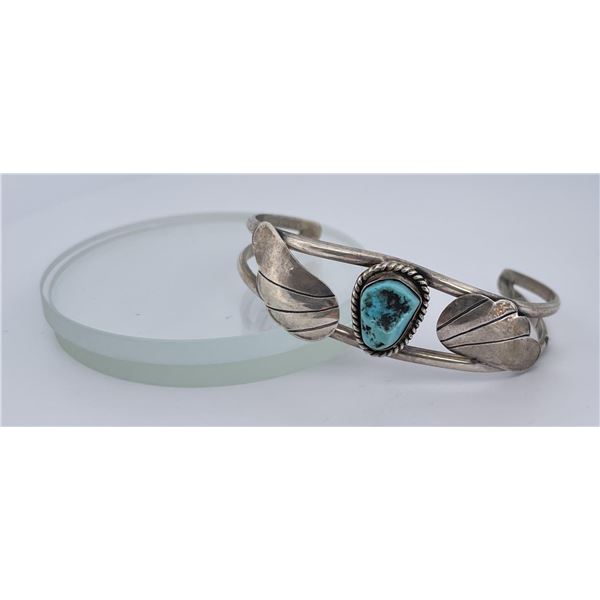 Navajo Sterling Silver Turquoise Bracelet
