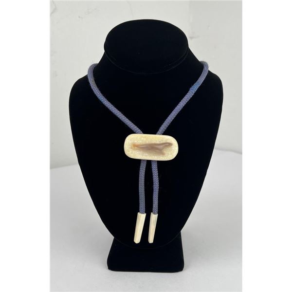 Alaskan Inuit Eskimo Bolo Tie