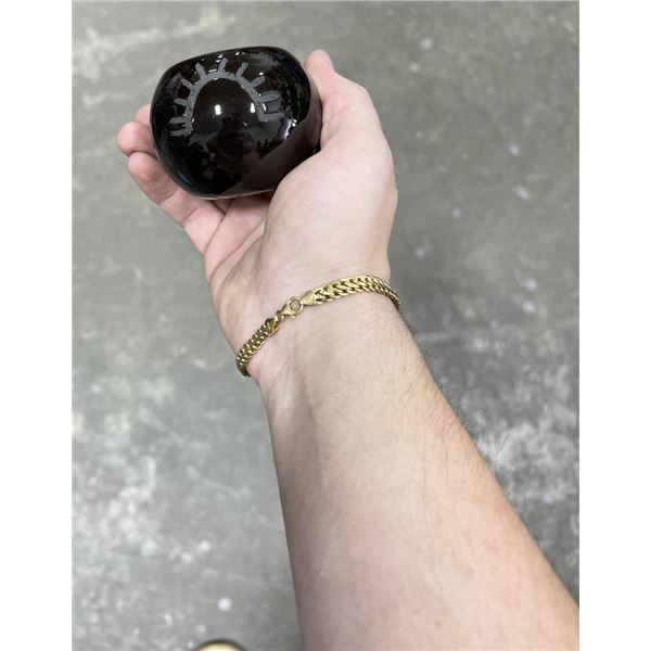 Native American Indian Pot Vase