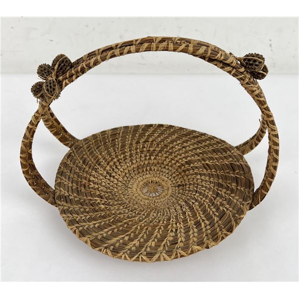 Native American Indian Pine Needle Basket