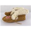 Image 2 : Alaskan Inuit Eskimo Beaded Moccasins