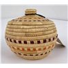 Image 4 : Alaskan Inuit Eskimo Lidded Basket
