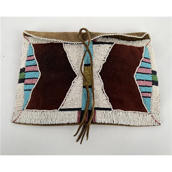 Montana Crow Indian Beaded Possibles Bag