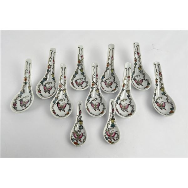 Group of Chinese Export Porcelain Spoon