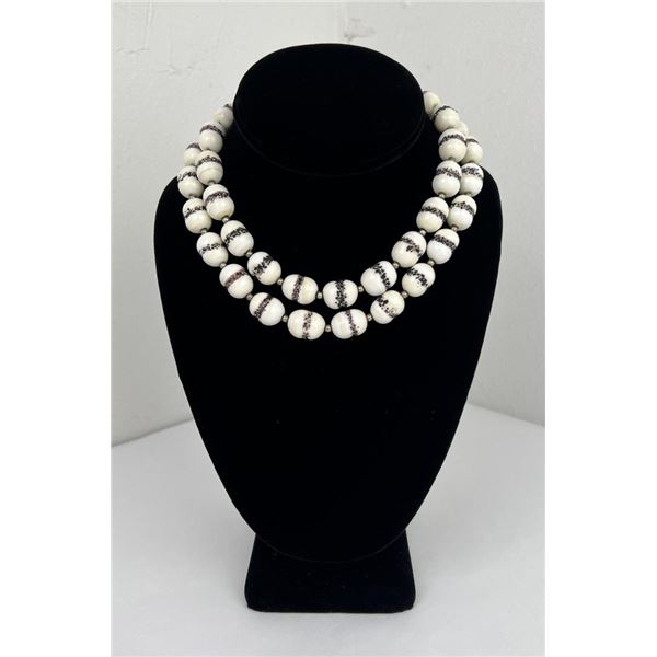 Mid Century Glass Bead Necklace