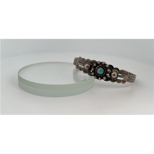 Navajo Sterling Silver Turquoise Bracelet