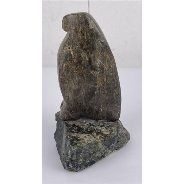 Alaskan Inuit Eskimo Soapstone Eagle Carving