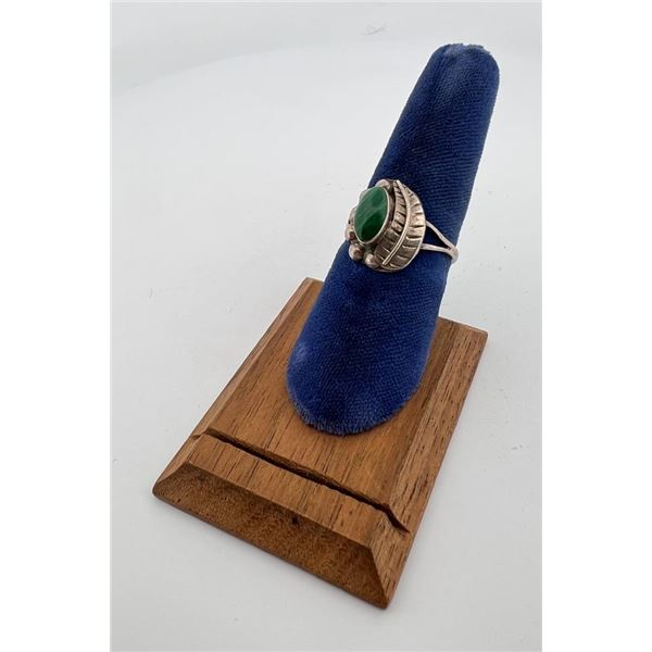Navajo Sterling Silver Malachite Ring
