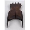 Image 2 : Antique Primitive Wool Flax Carder Tool