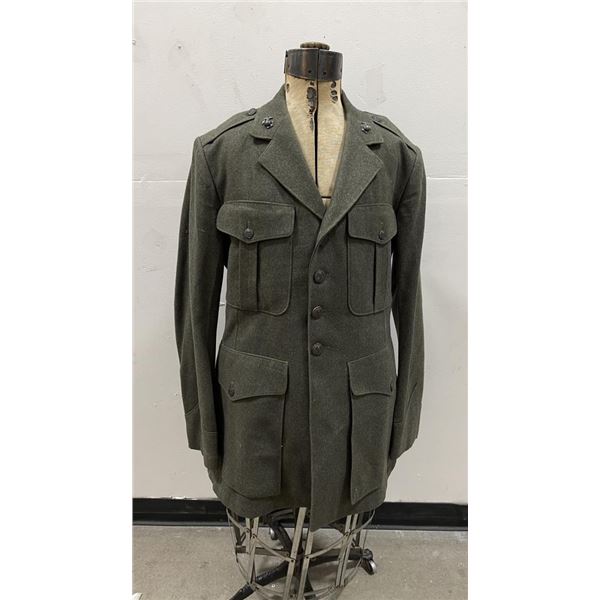 WW2 USMC Marine Corps Uniform