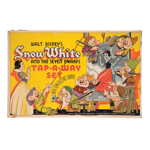 Walt Disney's Snow White Tap-A-Way Set.
