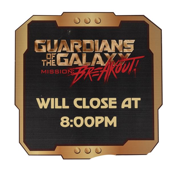 A Guardians Will Close at 8 Sign.