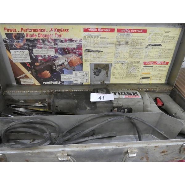 Tiger Quik-Change saw