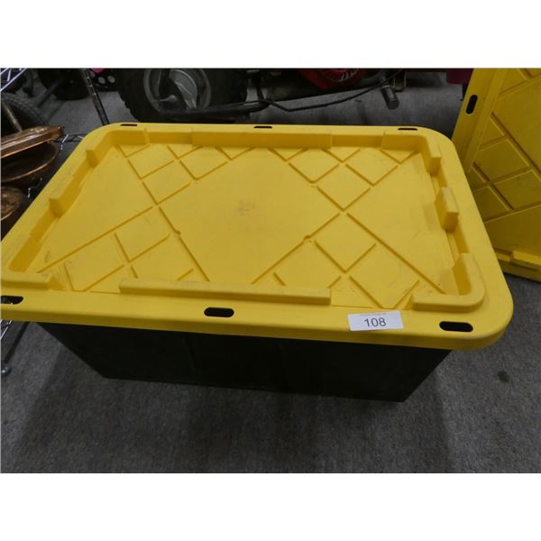 plastic tote With Lid