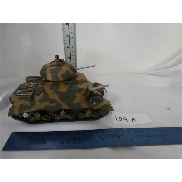 model army tank