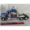 Image 4 : Peterbilt semi truck model