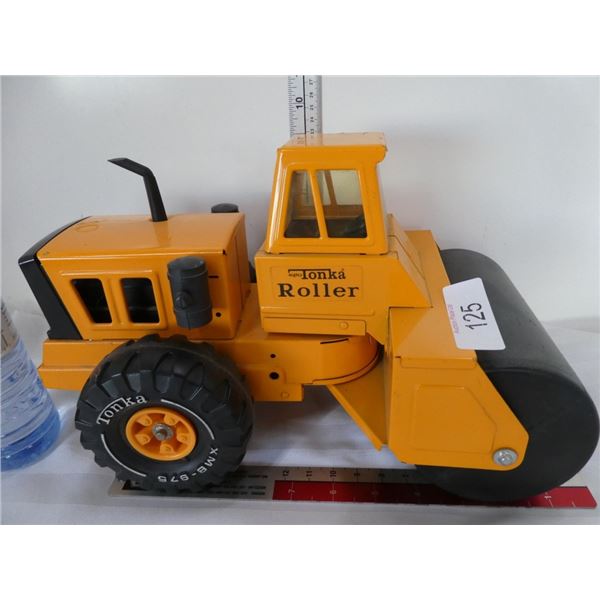 Vintage mighty Tonka Roller XMB 975 model
