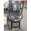 Image 1 : bar stool