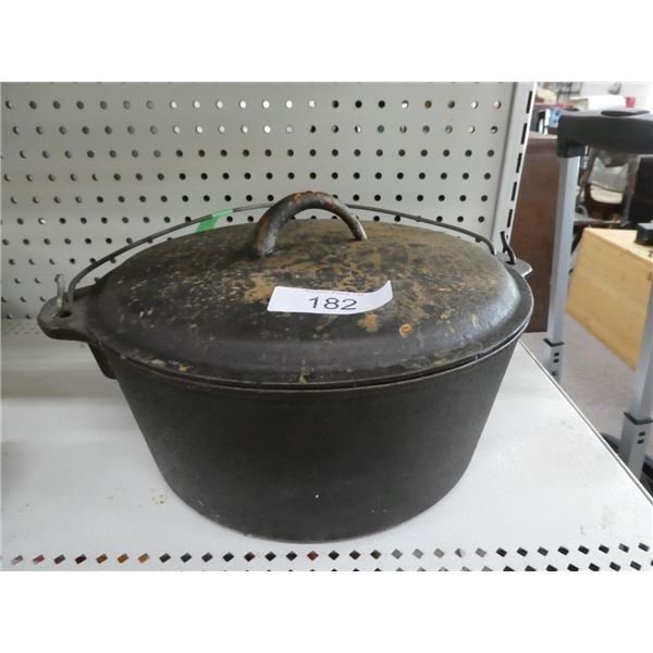 cast iron pot w/ lid