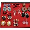 Image 4 : 16 Pairs of Pierced Earrings