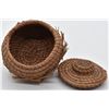 Image 4 : Seminole Lidded Pine Needle Basket