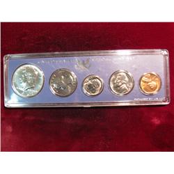 2240. 1967 US Special Mint Set. No Box.