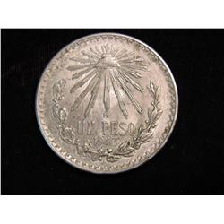 2265. 1943 Mexico Silver 1-Peso. EF.