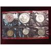 Image 2 : 2887. 1963 Denver U.S. Mint Set in original cellophane. No envelope.