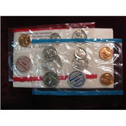 3235. 1969 US. Mint Set. Original as Issued.