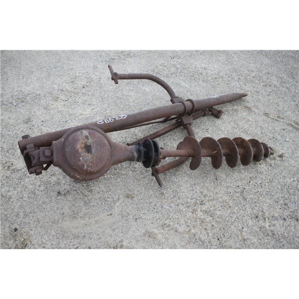 Unknown posthole auger, 3pth