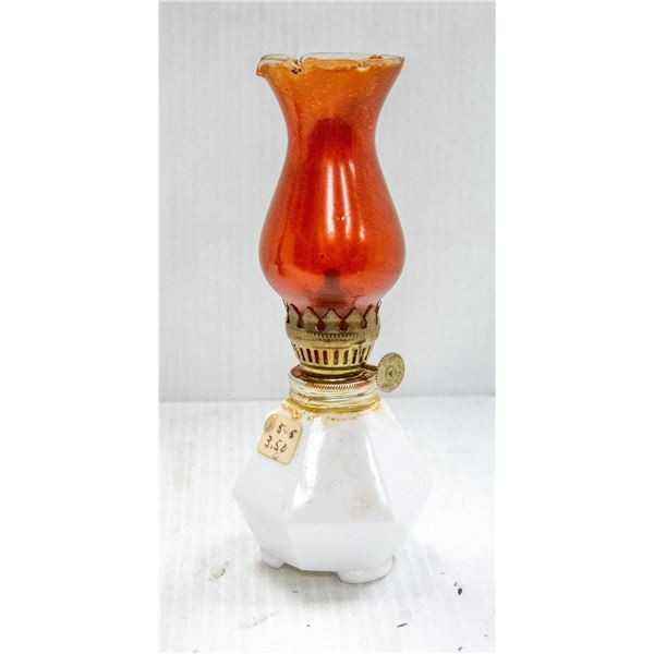 VINTAGE MINI OIL LAMP