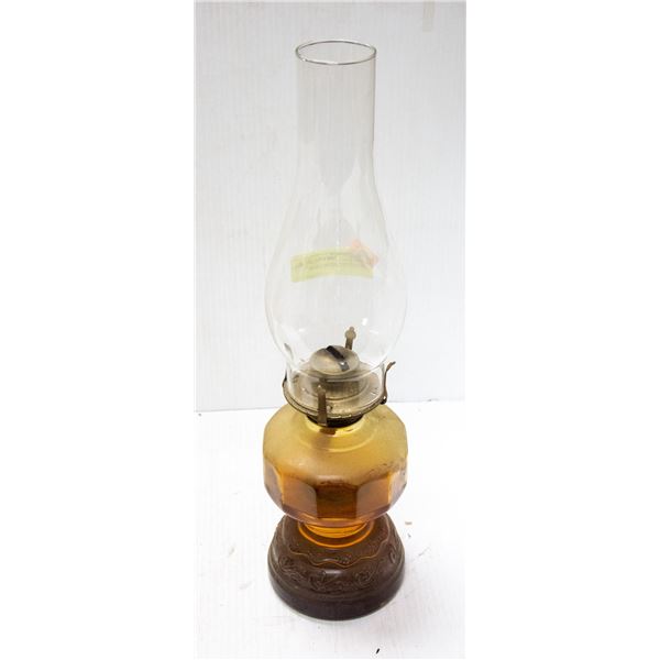 ANTIQUE GLASS OIL LAMP