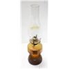 Image 1 : ANTIQUE GLASS OIL LAMP
