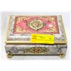 Image 1 : ANTIQUE ORNATE CONFECTIONERY TIN