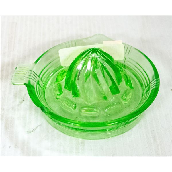 ANTIQUE GREEN GLASS JUICER